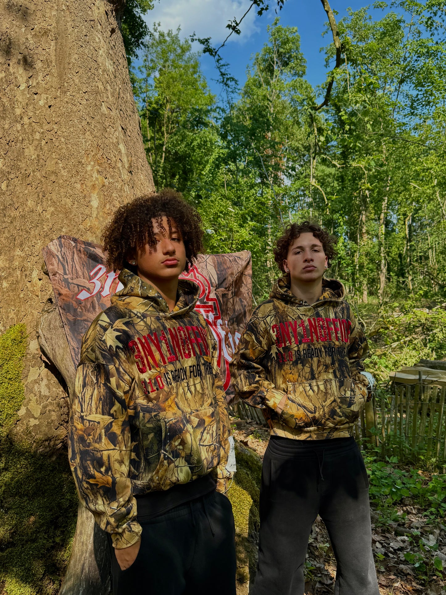 DIAMOND WAR HOODIE